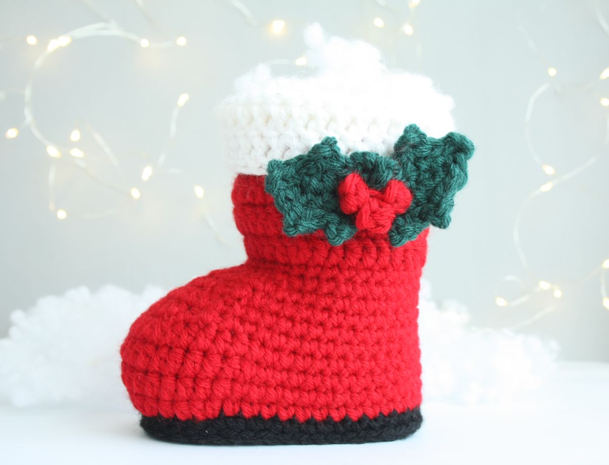 Crochet Christmas Santa Boots Pattern
